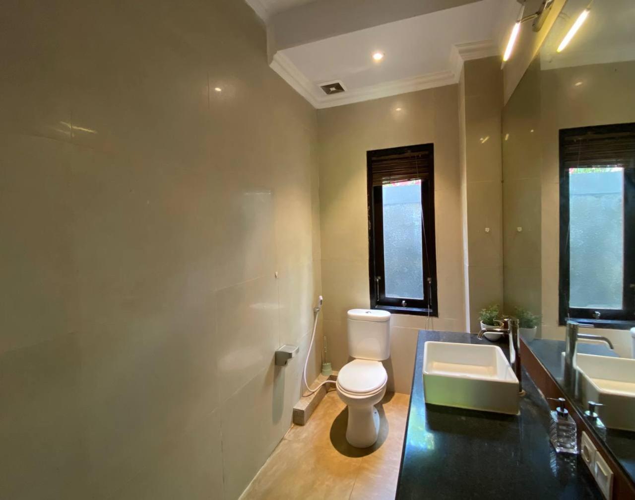 Villa Mayu Dedaries Seminyak Exterior foto