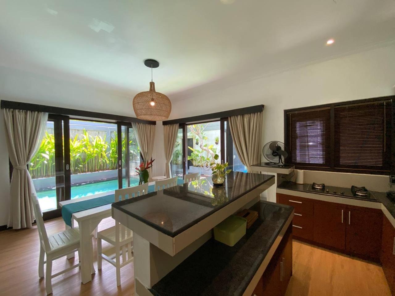 Villa Mayu Dedaries Seminyak Exterior foto